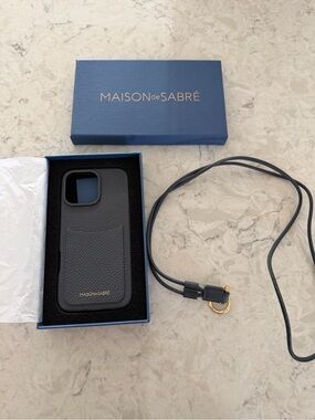 NWT! MAISON de SABRÉ Leather iPhone 16 Pro Max case with Strap and Card Pocket